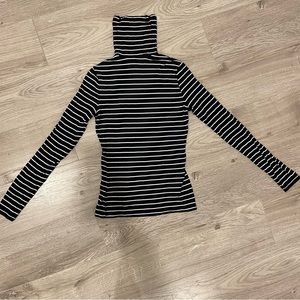 H&M Striped Turtleneck